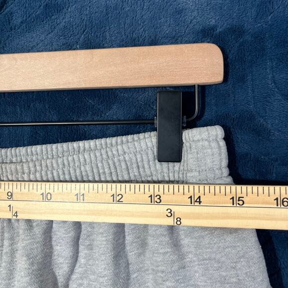 St.John Bay Authentic Gray Casual Jogger Sweatpants Womans Size Large - Picture 6 of 7